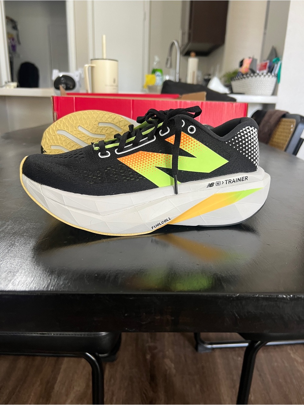 New Balance Fuelcell - Picture 3 of 3